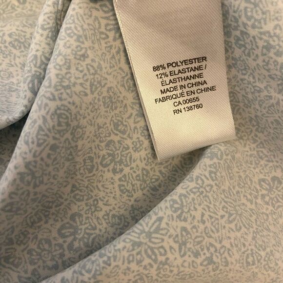 RW&CO Light Loose Fit Tie Sleeve Floral Loose Top - Picture 4 of 8